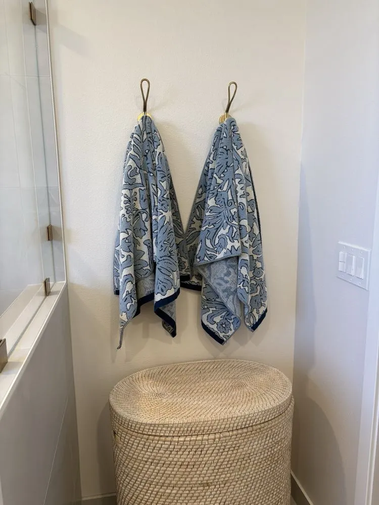 Slide of Patriot Tile & Remodel