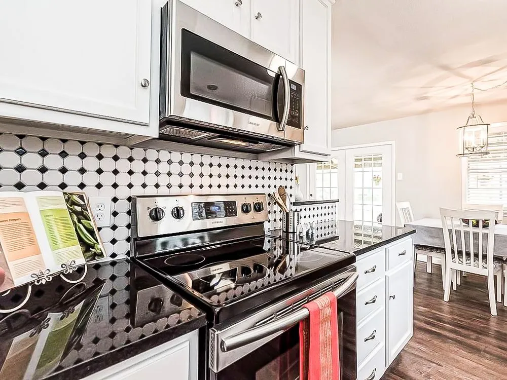 Slide of Paul Richard Remodeling