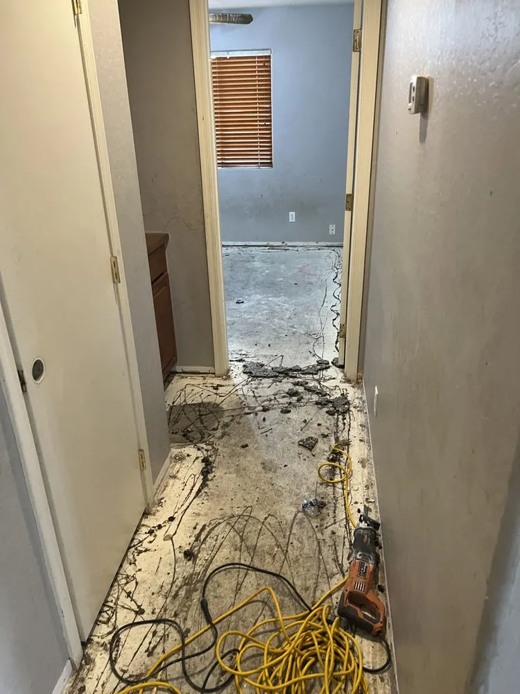 Slide of Pavons Construction