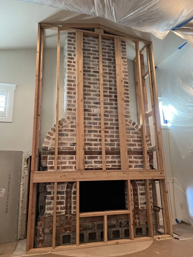 Slide of Pavons Construction