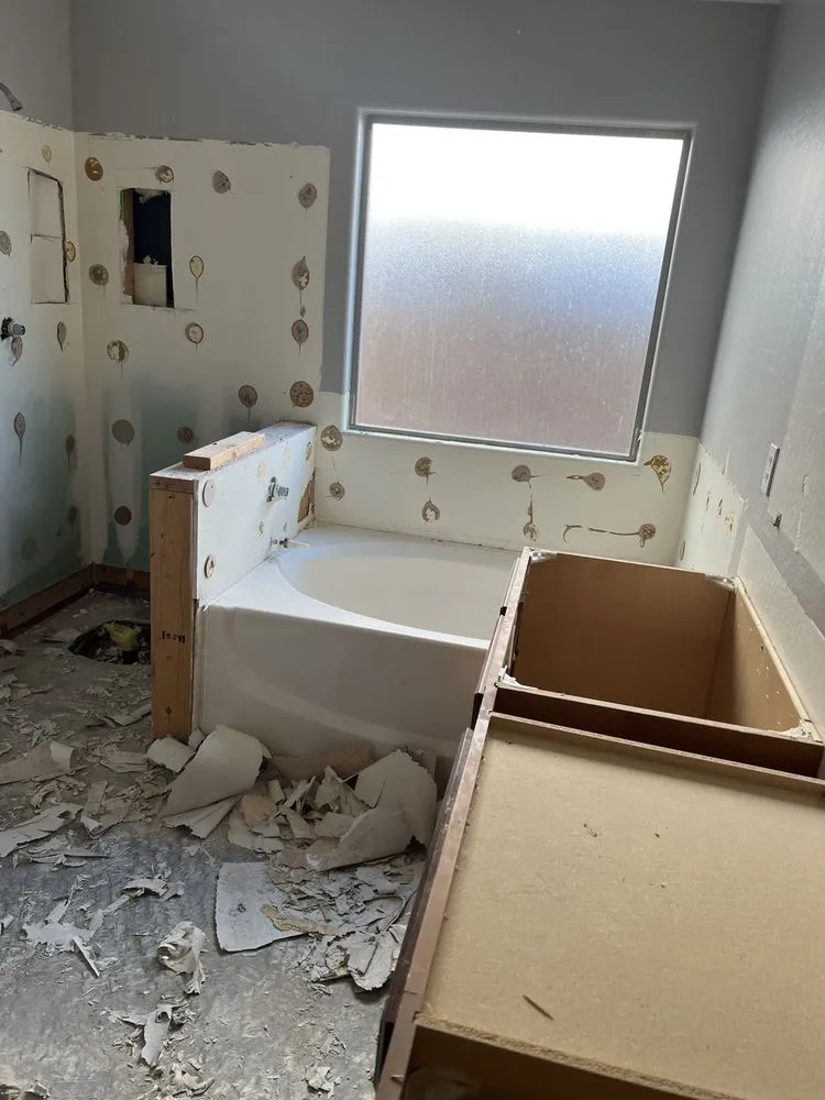 Slide of Pavons Construction