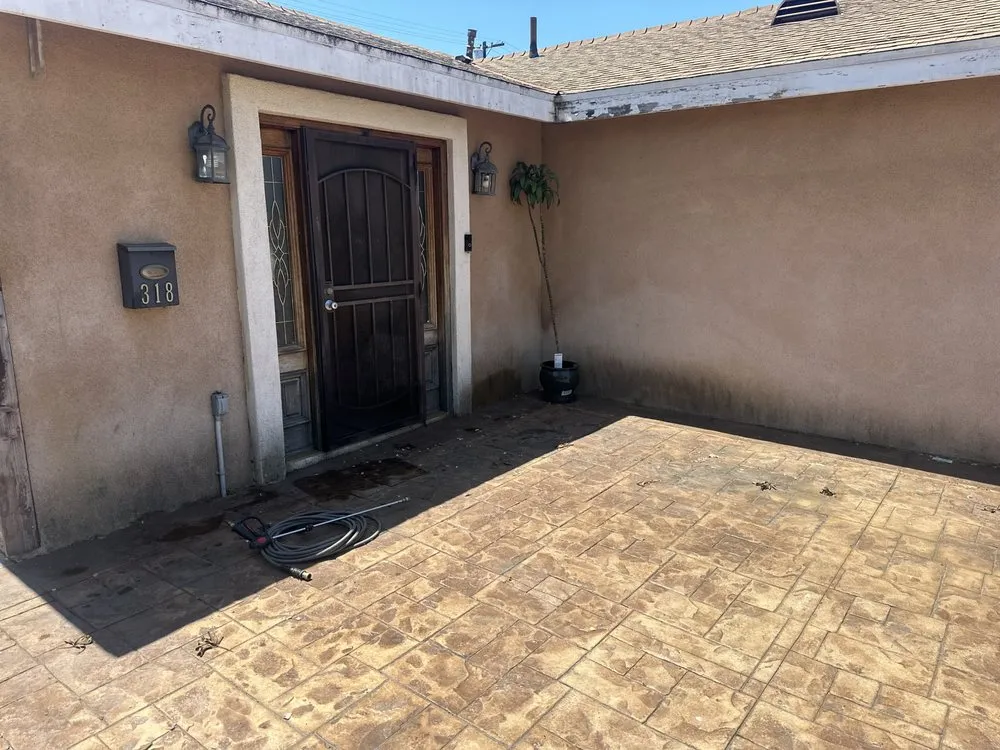 Slide of Payeras Remodeling