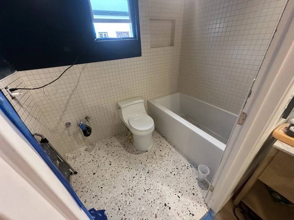 Slide of Payeras Remodeling