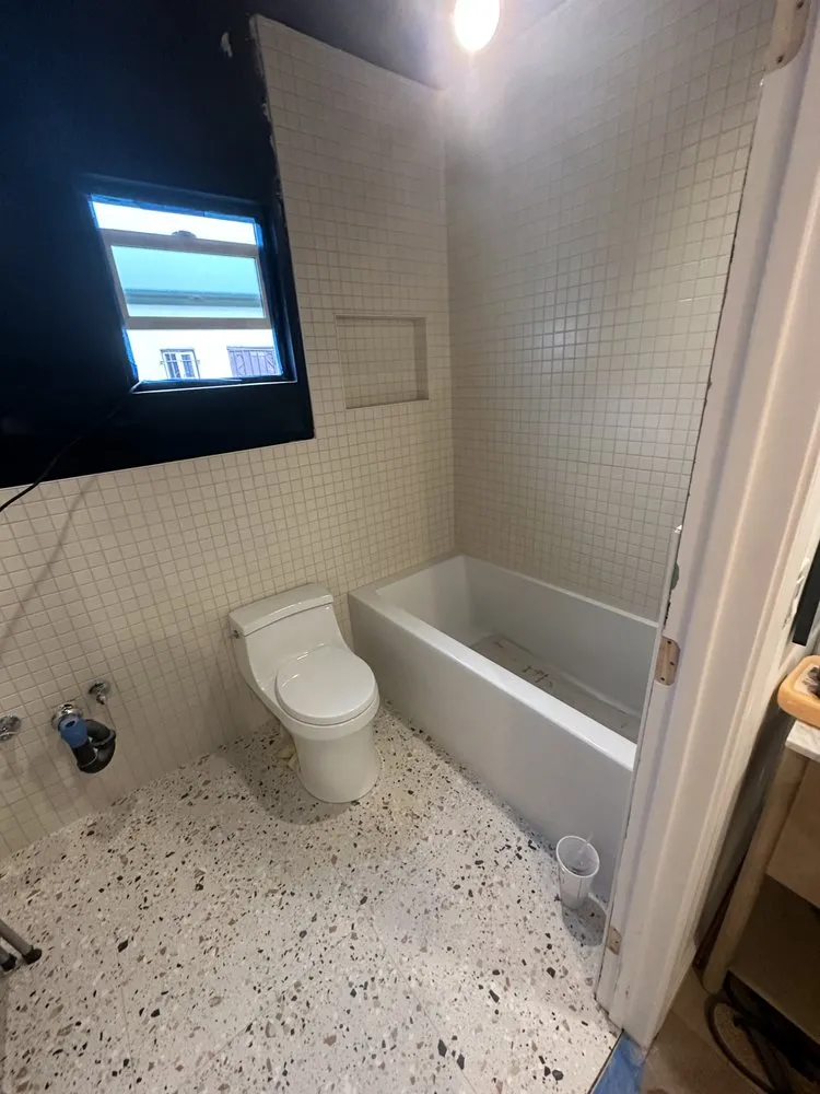 Slide of Payeras Remodeling