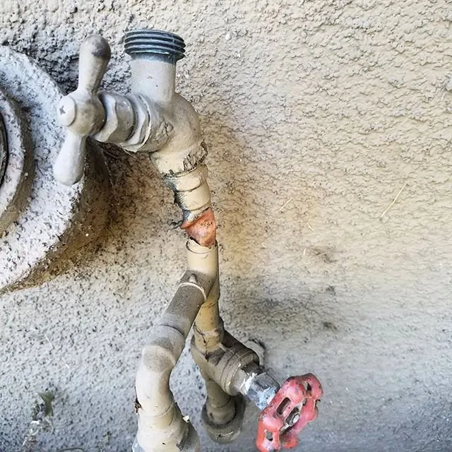 Slide of Payless 4 Plumbing