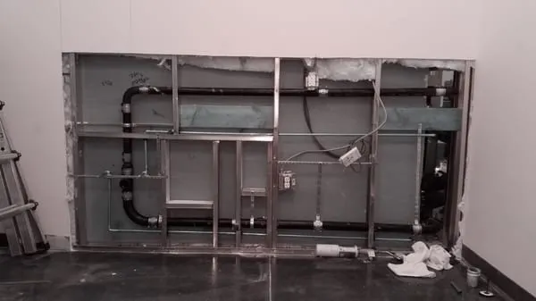 Payless Plumbing And Sewers Logo