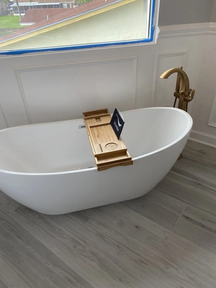 Slide of Paz The Plumber