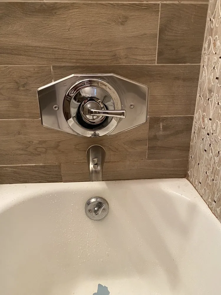 Slide of Paz The Plumber