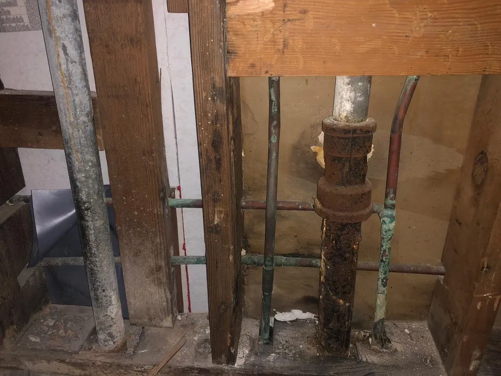 Slide of PDS Plumbing