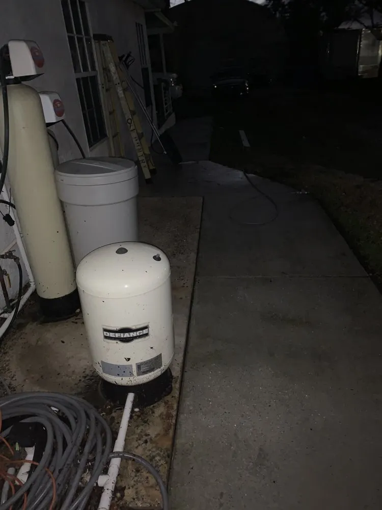 Slide of Peak Performance Pressure Washing