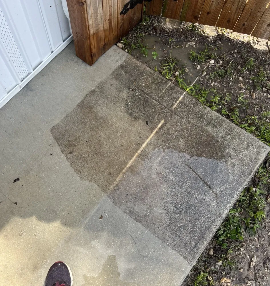 Slide of Peak Performance Pressure Washing