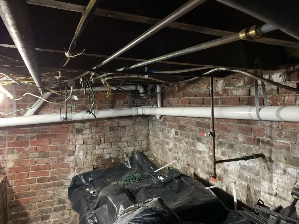 Quality water heater service experts serving Mooresville, IN - Peak Plumbing