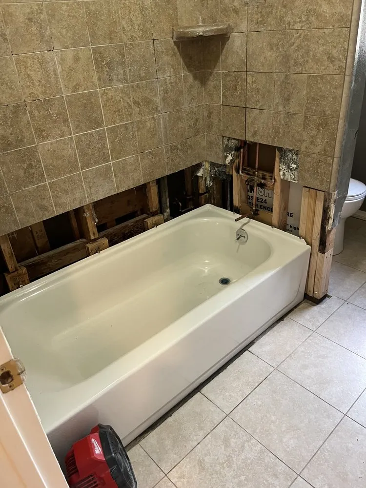 Professional water heater service for homes in Pico Rivera, CA by Pedro's Plumbing