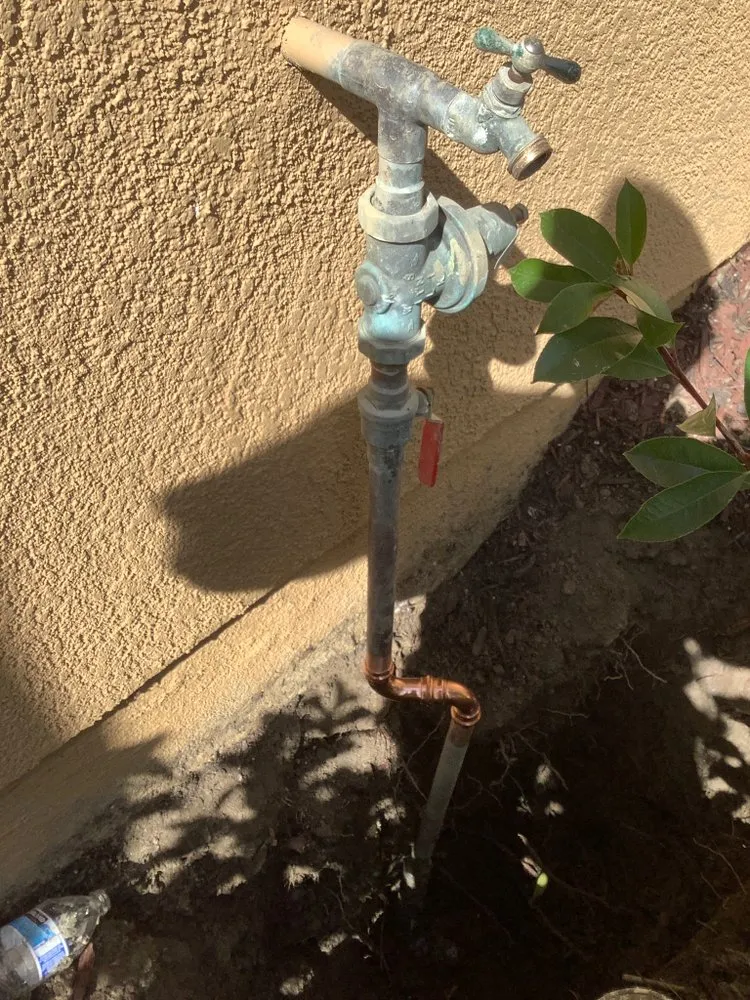 Slide of Peet Plumbing Hm