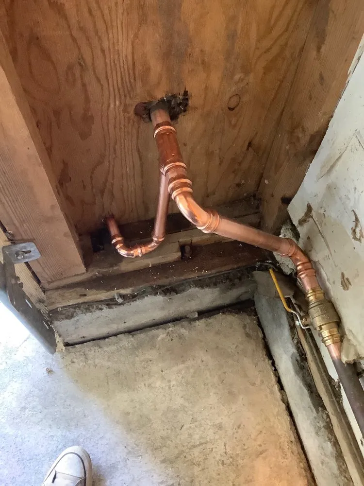 Slide of Peet Plumbing Hm