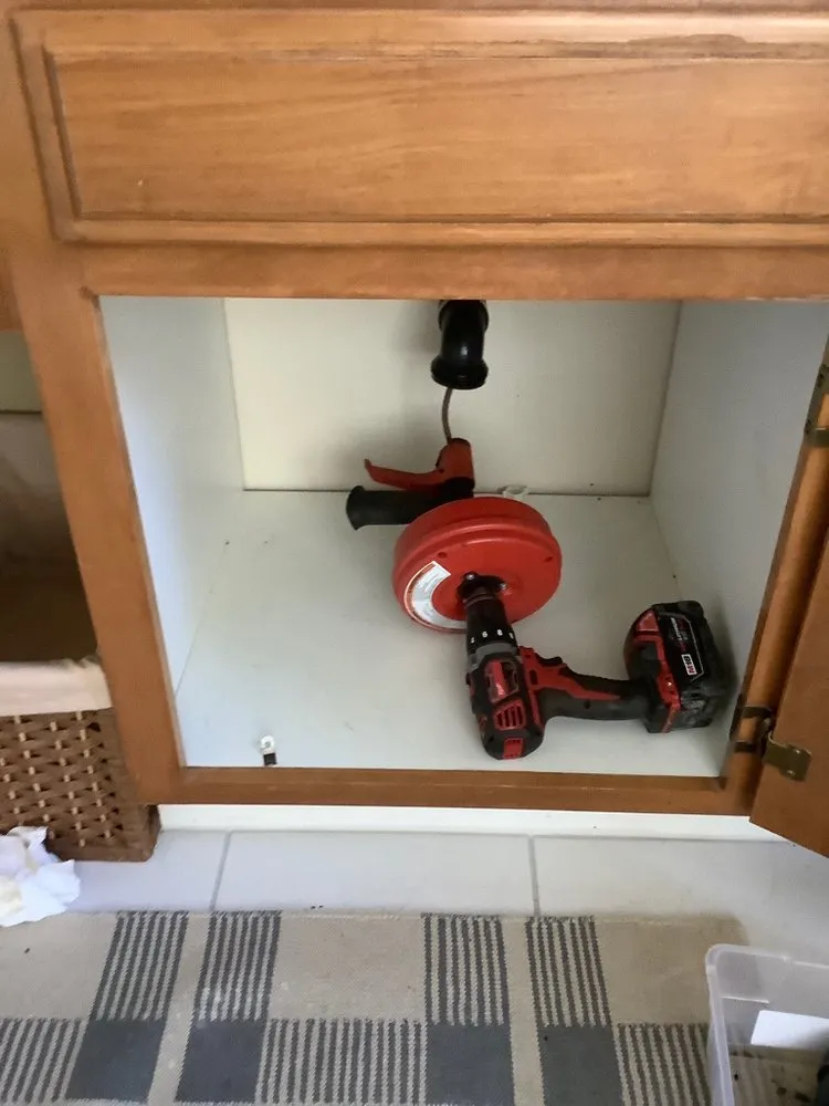 Slide of Peet Plumbing Hm