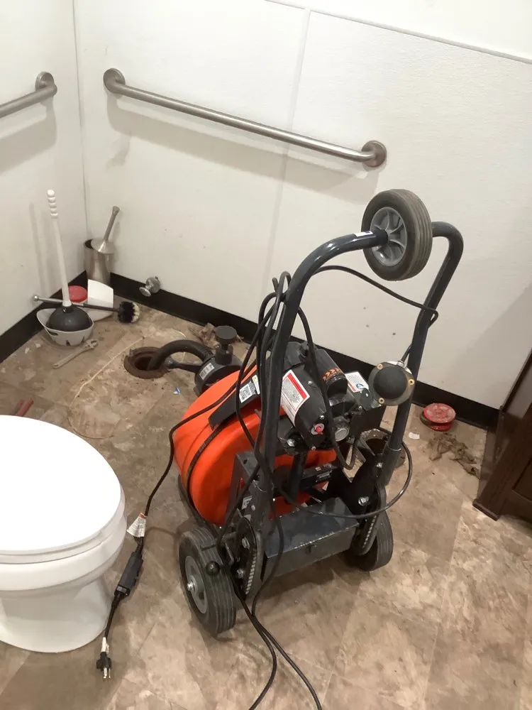 Slide of Peet Plumbing Hm