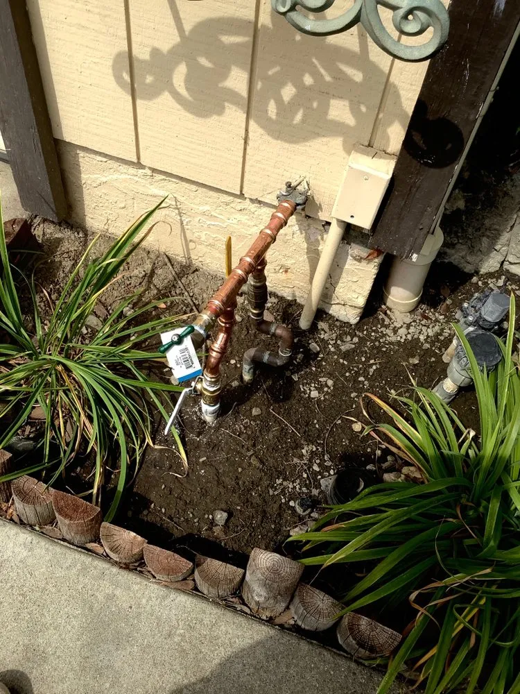 Slide of Peet Plumbing Hm