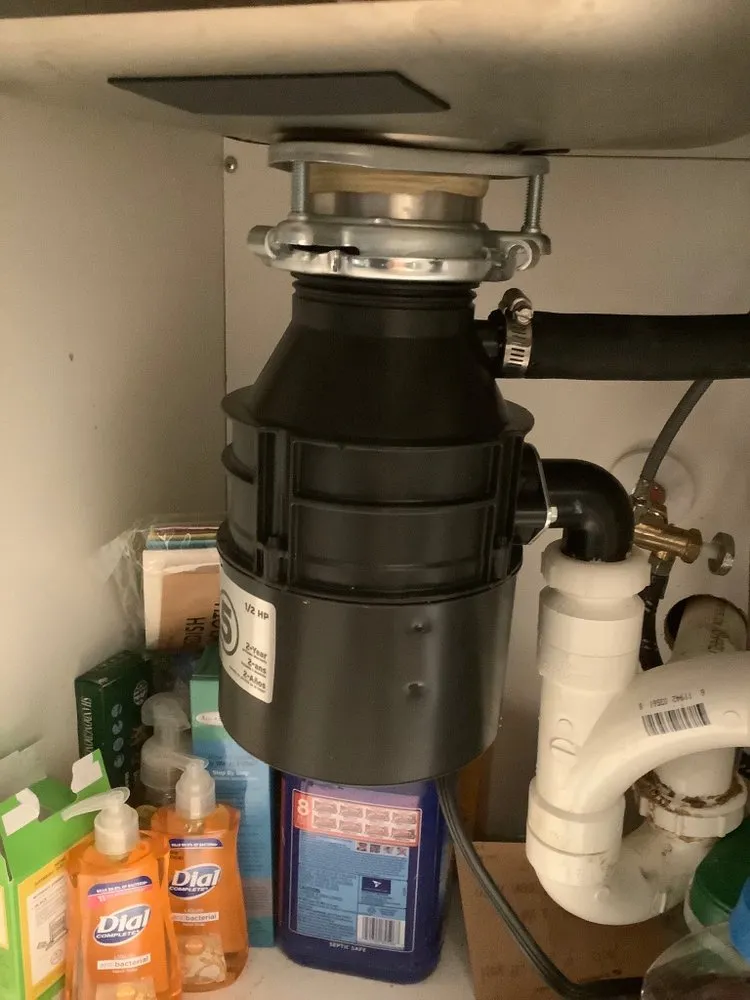 Slide of Peet Plumbing Hm