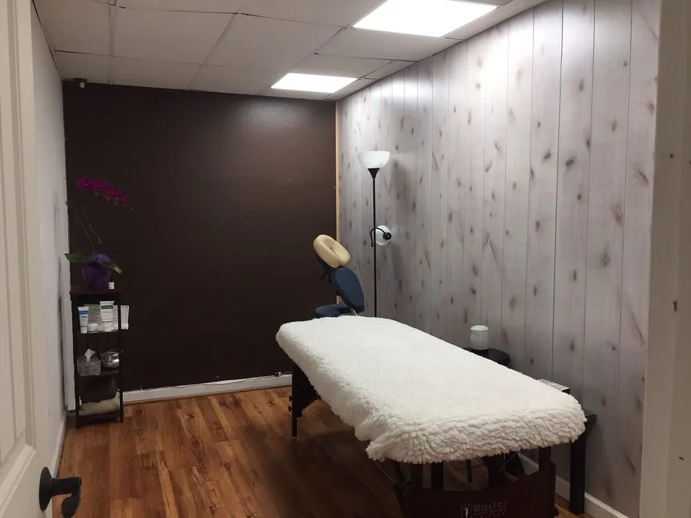 Slide of Pelayo Handyman Services