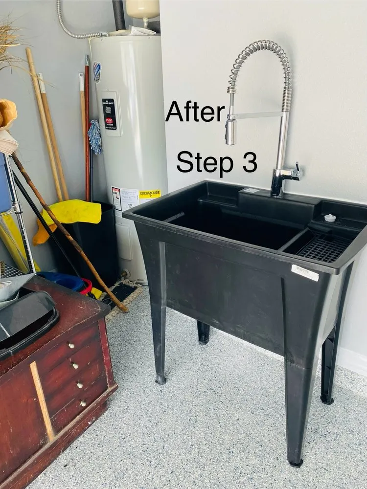 Slide of Pelayo's Plumbing