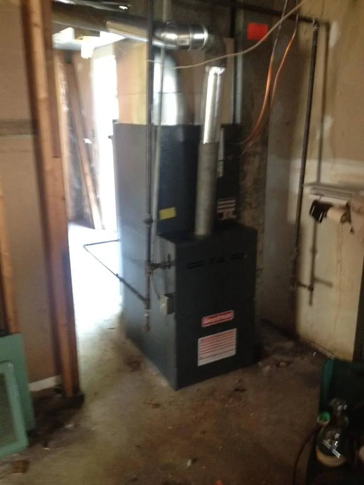 Quality emergency plumbing experts serving St Louis, MO - Penny Constructors