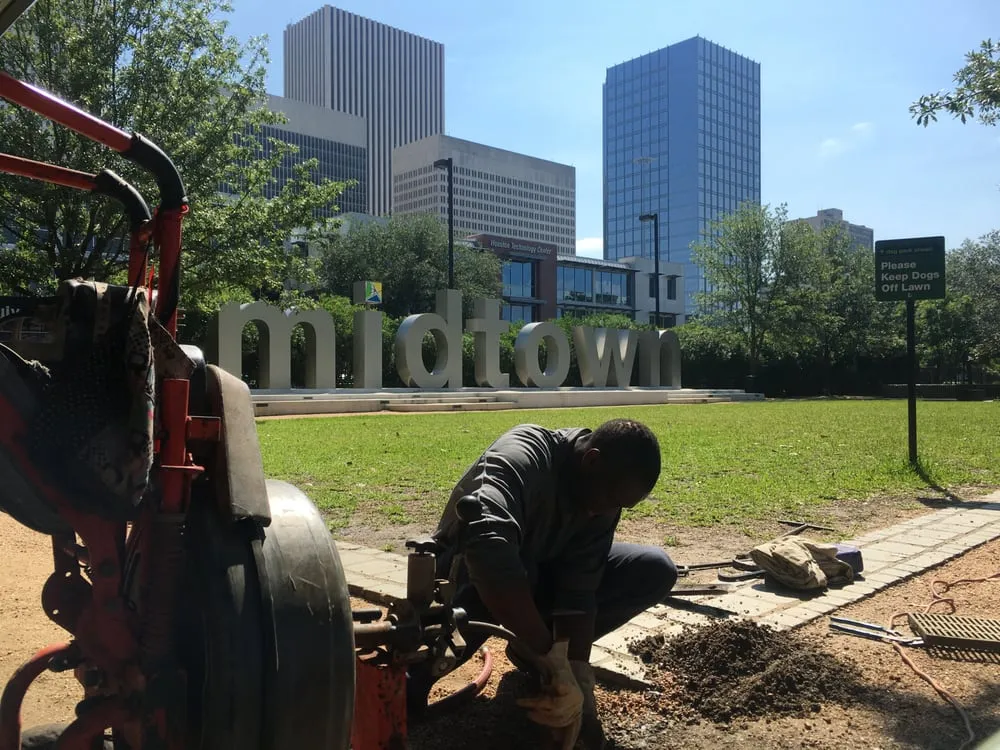 Emergency pipe repair for homes in Houston, TX by People to People Plumbing Service