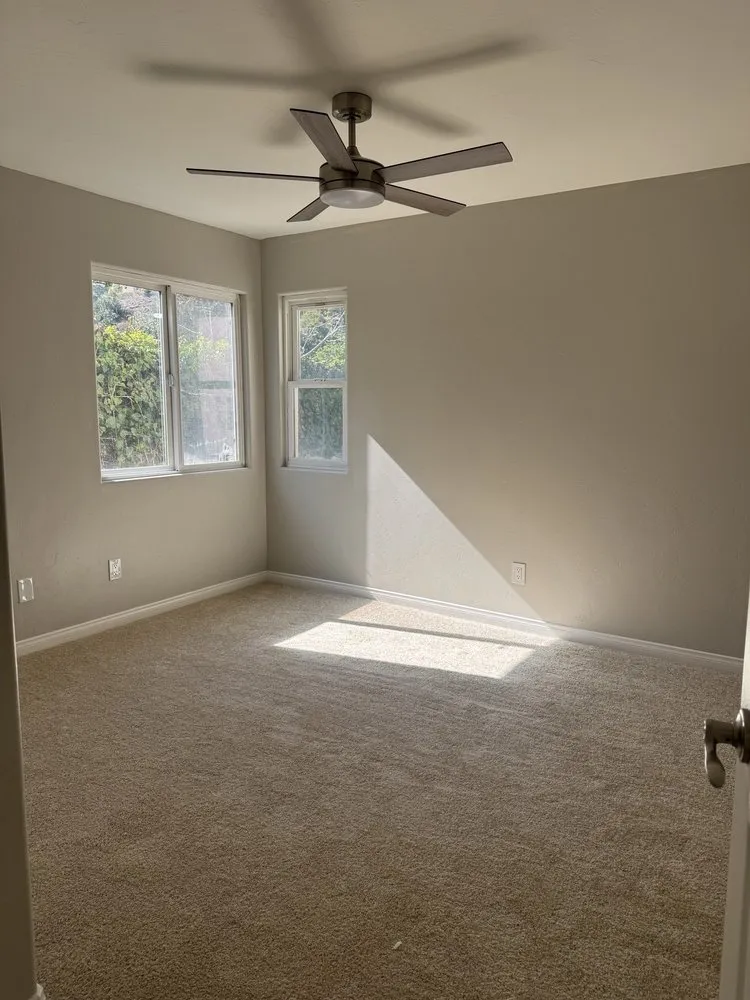 Slide of Perez Electric