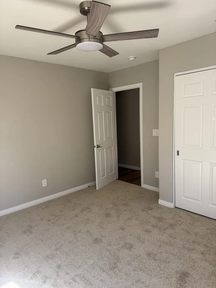 Slide of Perez Electric