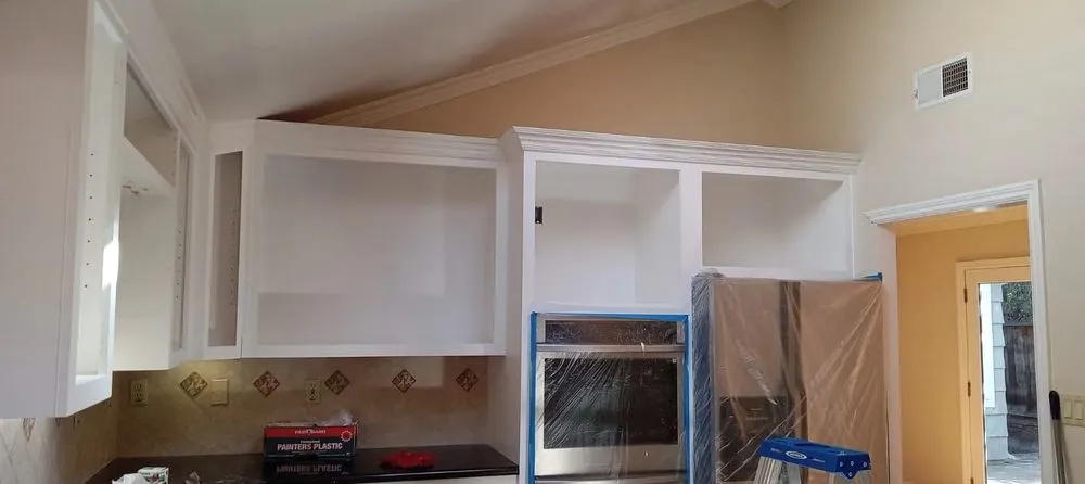 Slide of Perez Handyman & Janitorial Services