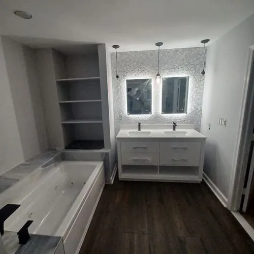 Slide of Perla Construction