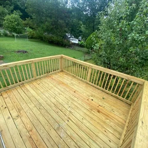 Slide of Perla Construction