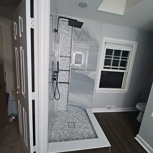 Slide of Perla Construction