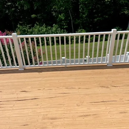 Slide of Perla Construction