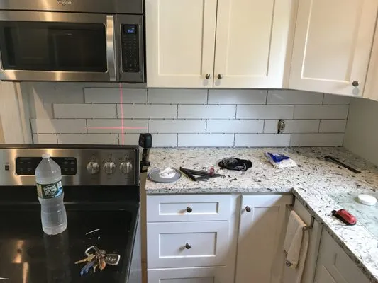 Perruzzi Repair and Remodeling Logo