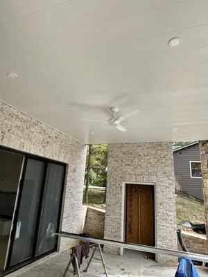 Perry Remodeling & Handyman Service Logo