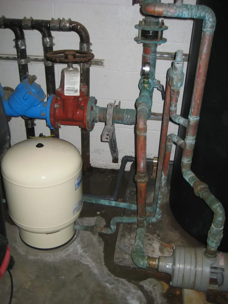 Quality drain cleaning for homes in San Pedro, CA by Pete Fer Plumbing