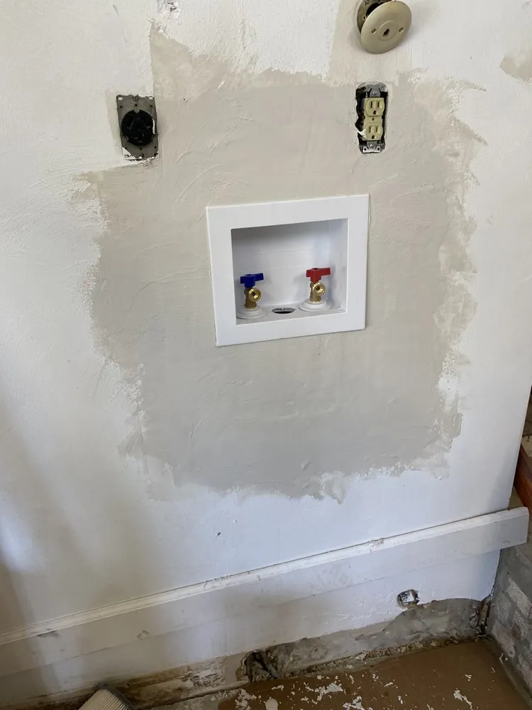 Slide of Peter Building & Construction