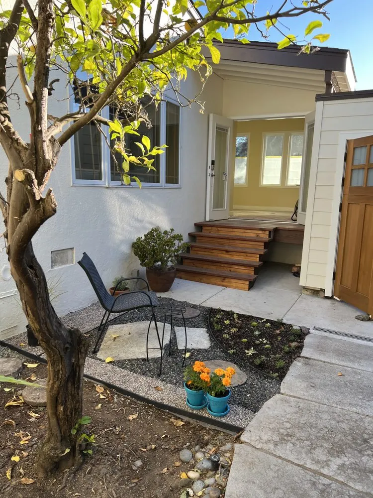 Slide of Peter Etges Construction