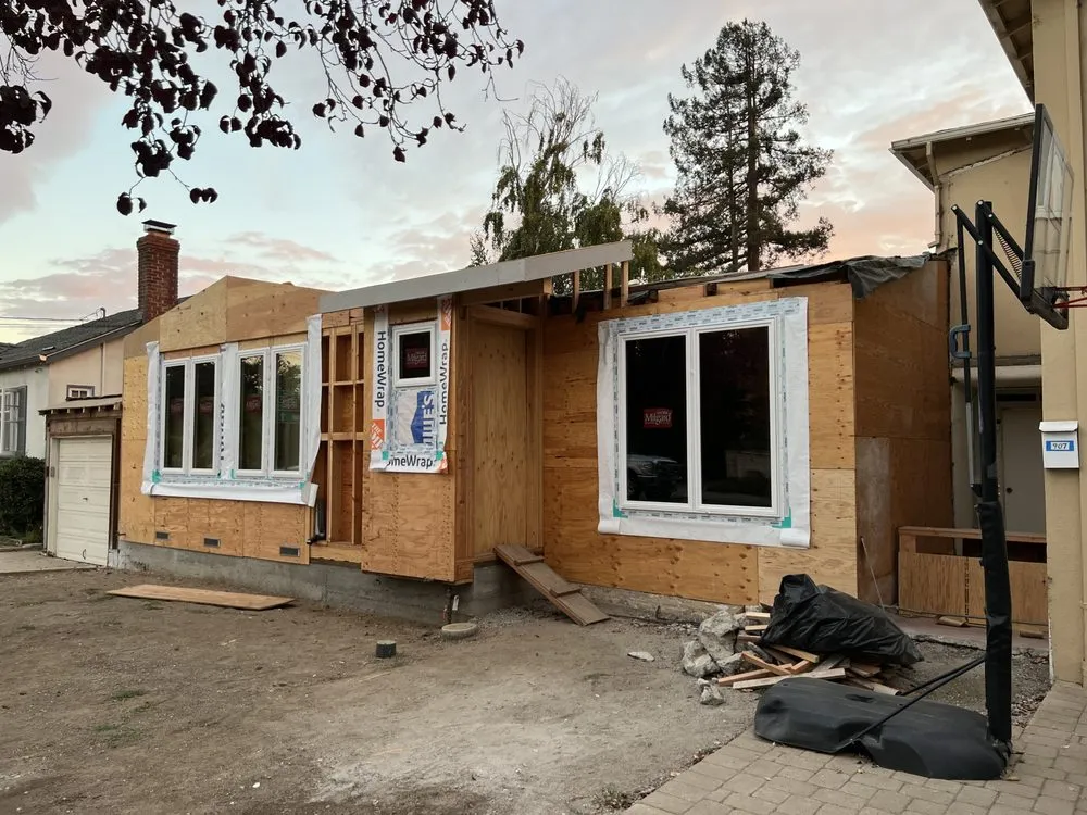 Slide of Peter Etges Construction