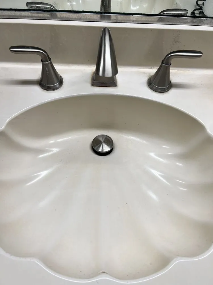 Slide of Peter Lai Plumbing