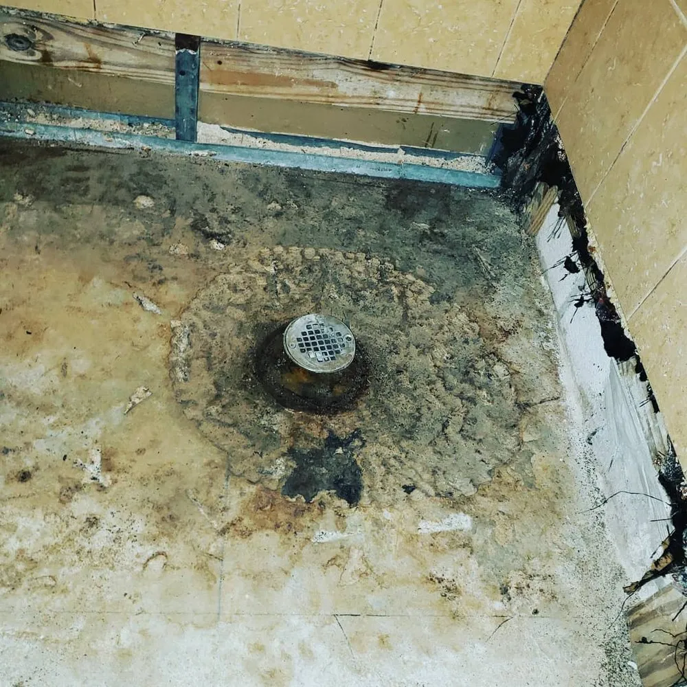 Reliable drain cleaning for homes in North Miami Beach, FL by Peter's Plumbing