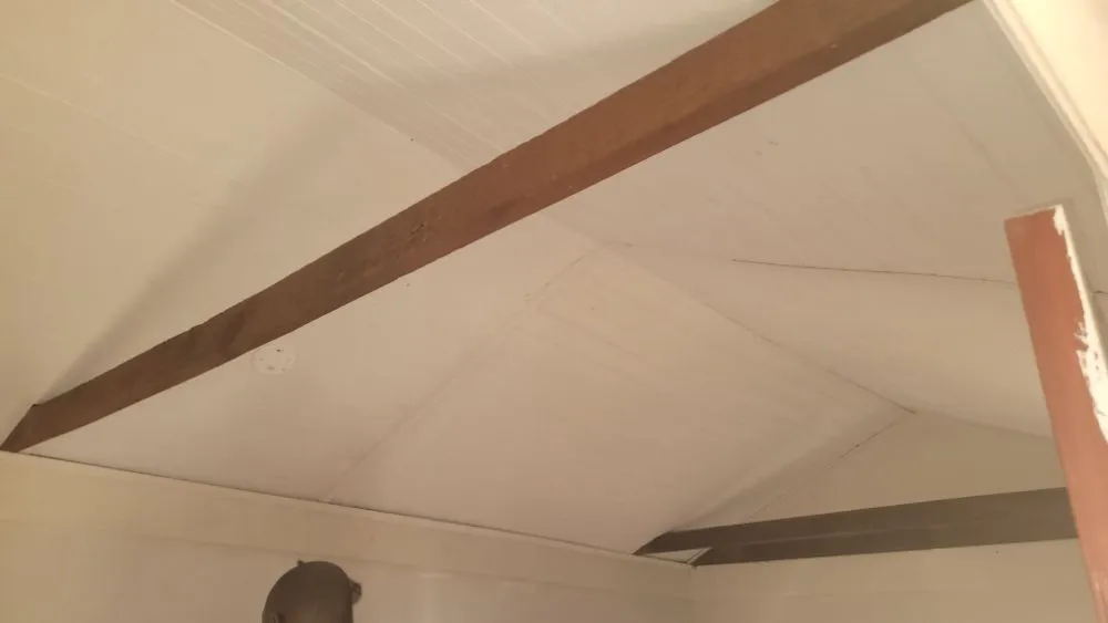 Slide of Pete's Maintenance Service