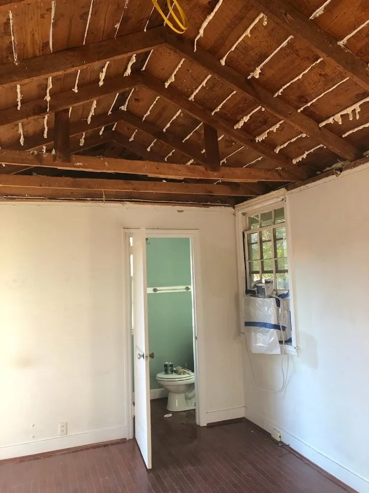 Slide of Pete's Maintenance Service