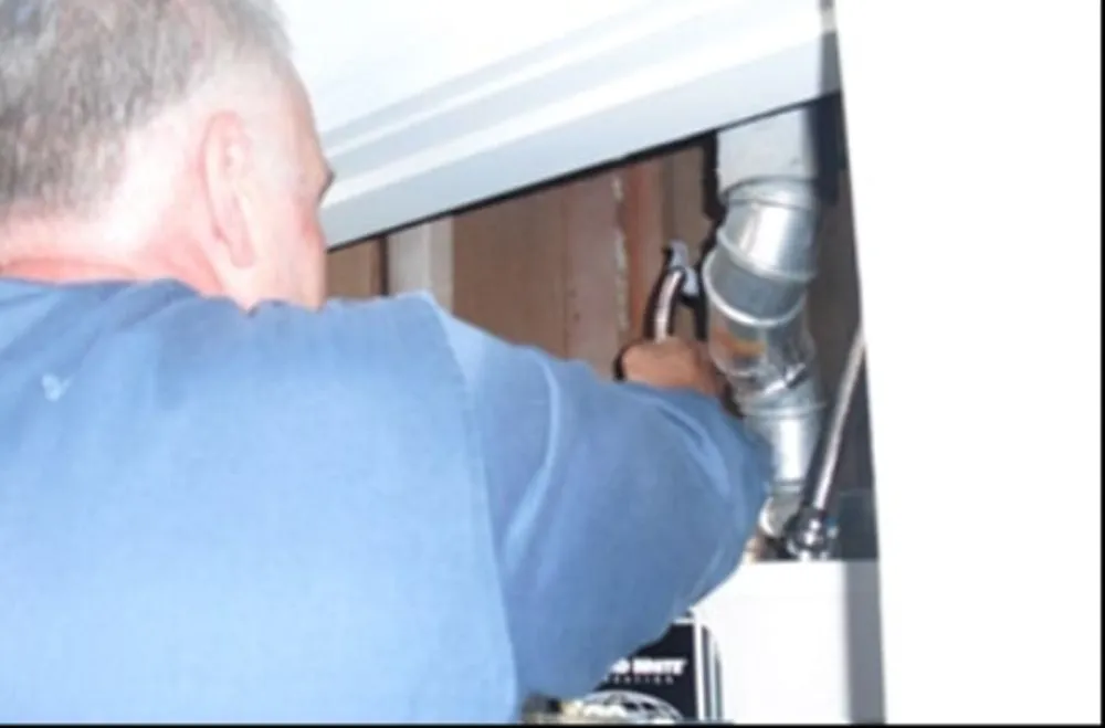 Slide of Pete's Pipes & Rooter Cleaning