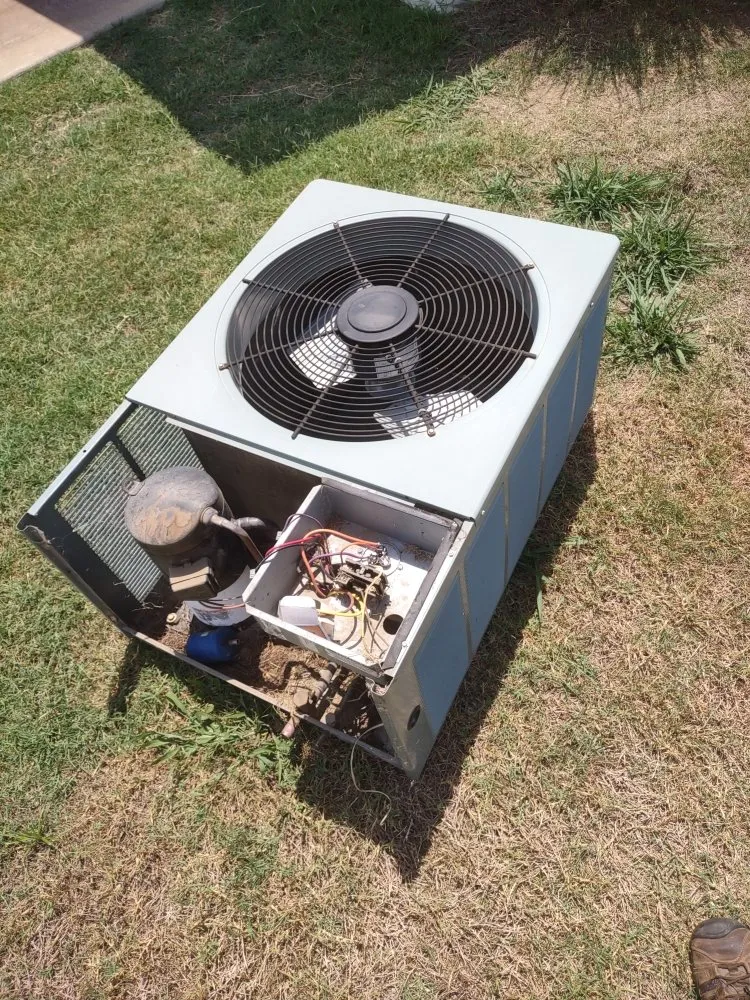 Quality leak detection experts serving Fayetteville, AR - Pettry Plumbing Heating & Air