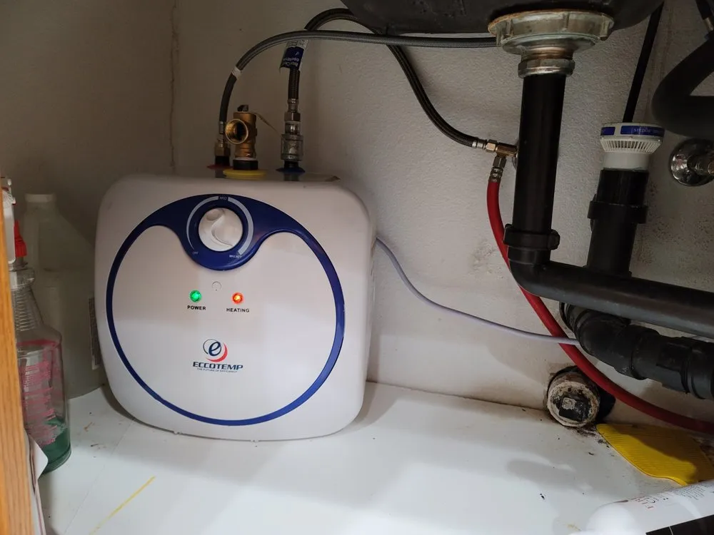 Slide of Phelan Handy