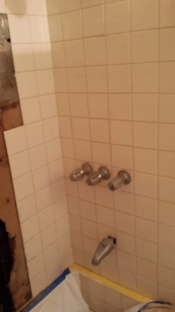 Slide of Phileo Handyman Services