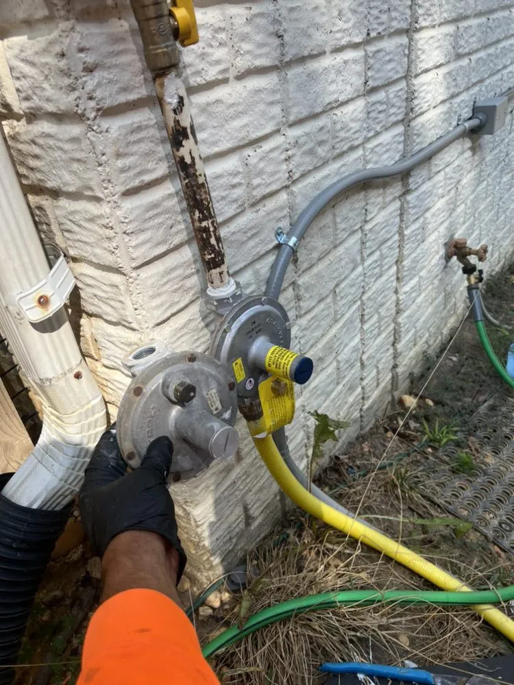 Professional pipe repair for homes in Laurel, MD by Phillip Maintenance Services