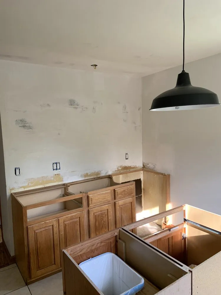 Slide of PICH Company